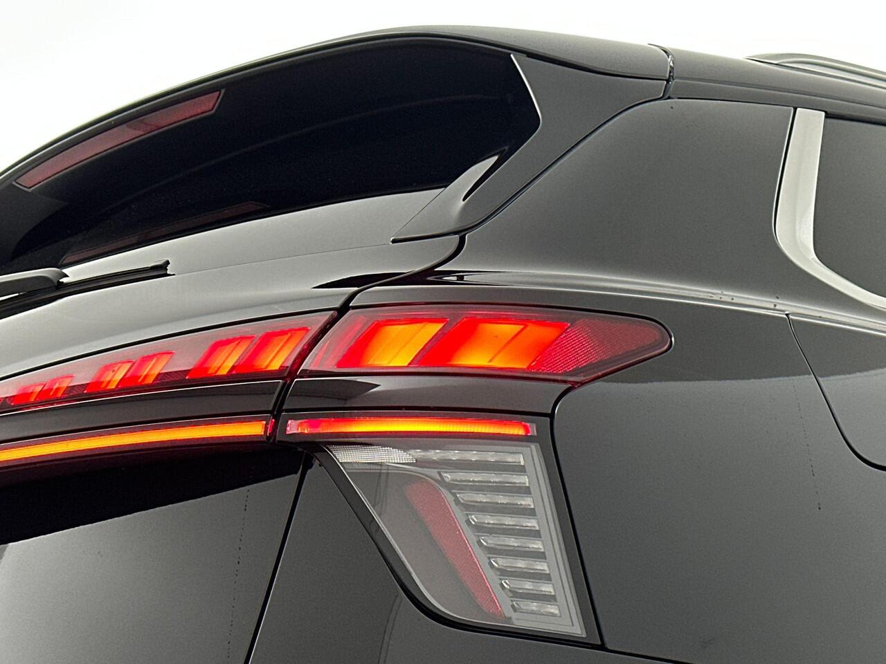 Audi Q3 S edition e-hybrid 200 kW / 272 PK Hatchback 6 ver