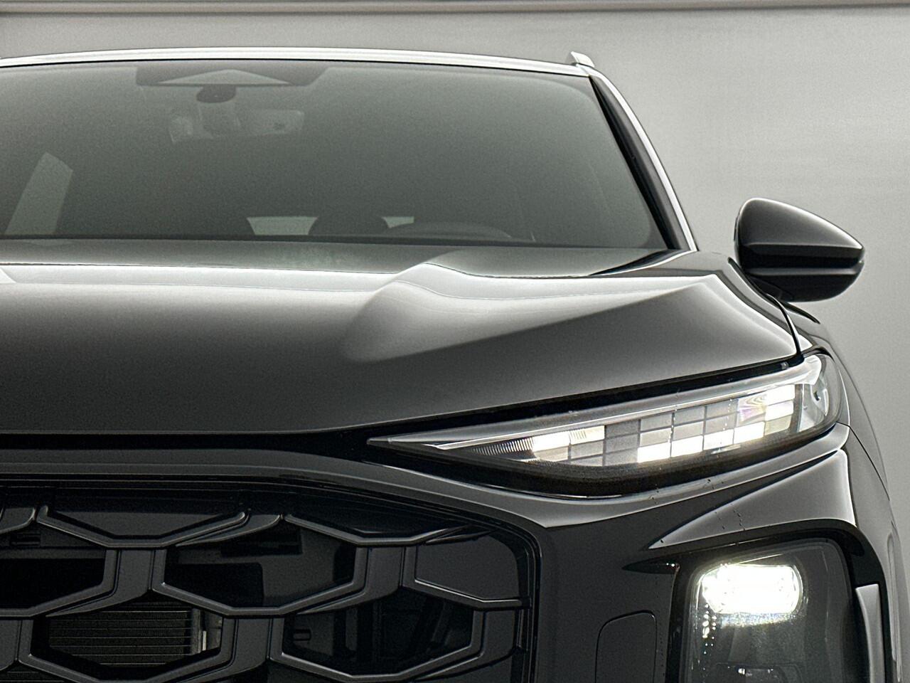 Audi Q3 S edition e-hybrid 200 kW / 272 PK Hatchback 6 ver