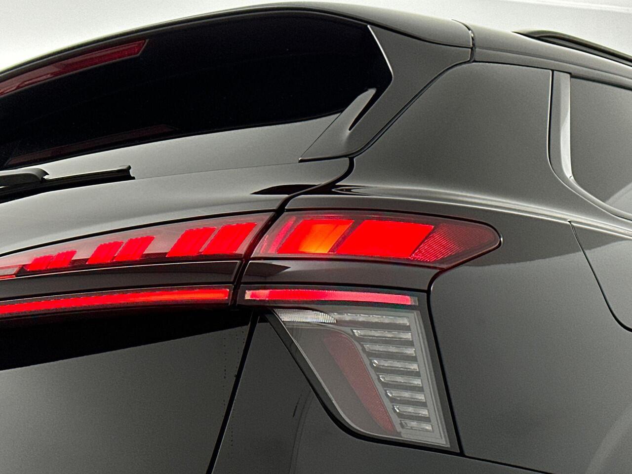 Audi Q3 S edition e-hybrid 200 kW / 272 PK Hatchback 6 ver