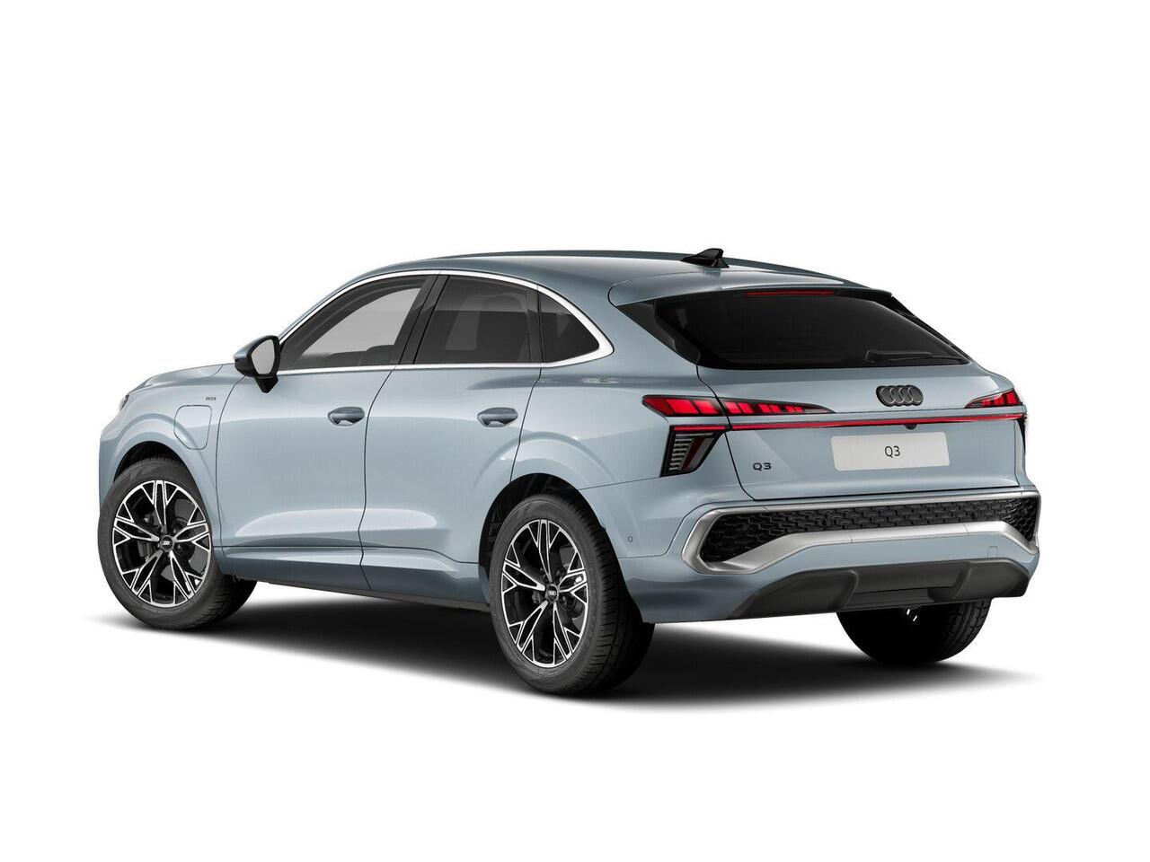 Audi Q3 Sportback S edition e-hybrid 272 PK Sportback | Stoelverwarming | Tech Plus pakket | Sfeerverlichting