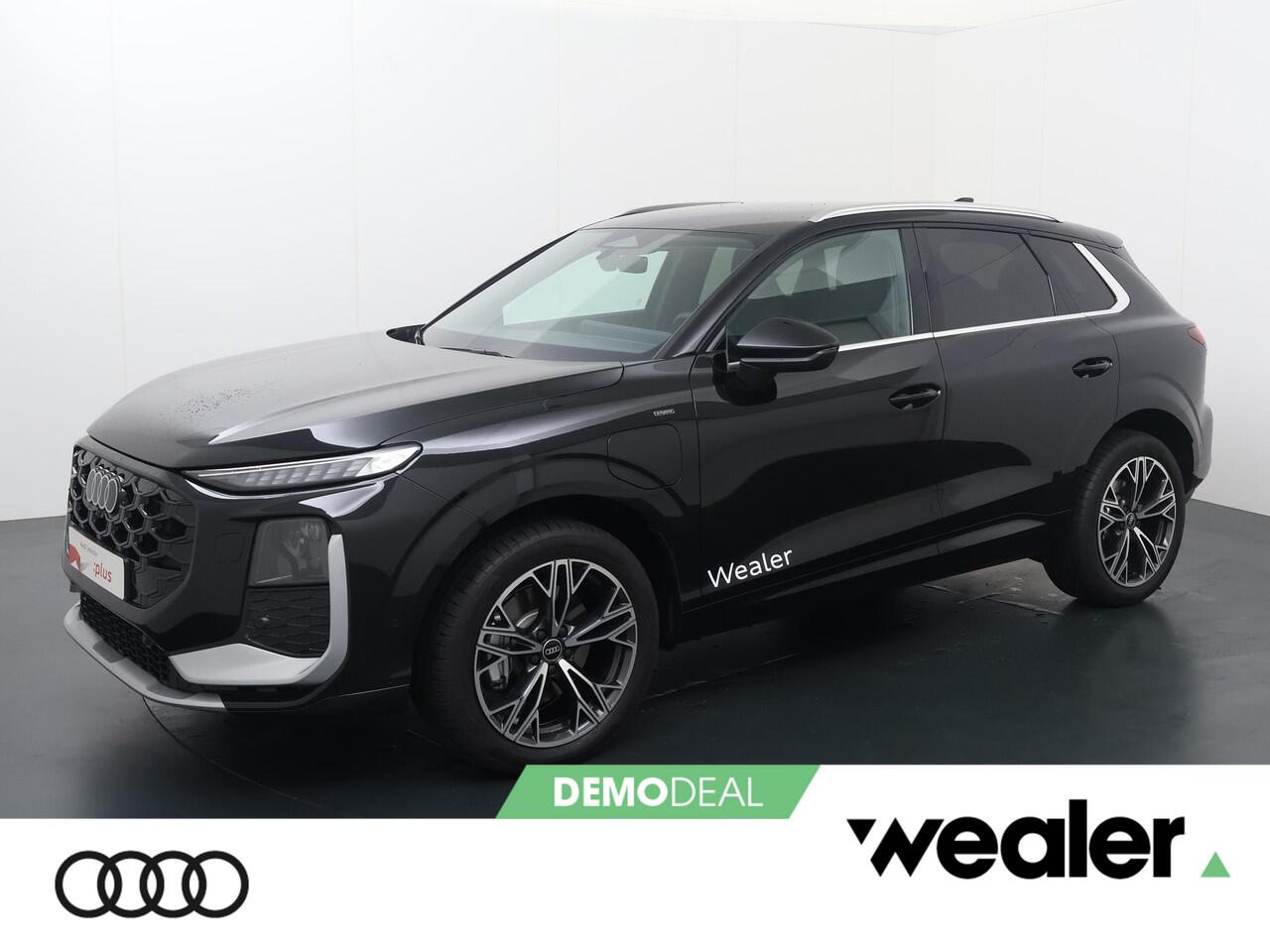Audi Q3 S edition e-hybrid 200 kW S tronic | Privacy glas | Led-koplampen | S line-interieur met sportstoelen | Techniekpakket plus | Audi phone box | Grootlichtassistent |