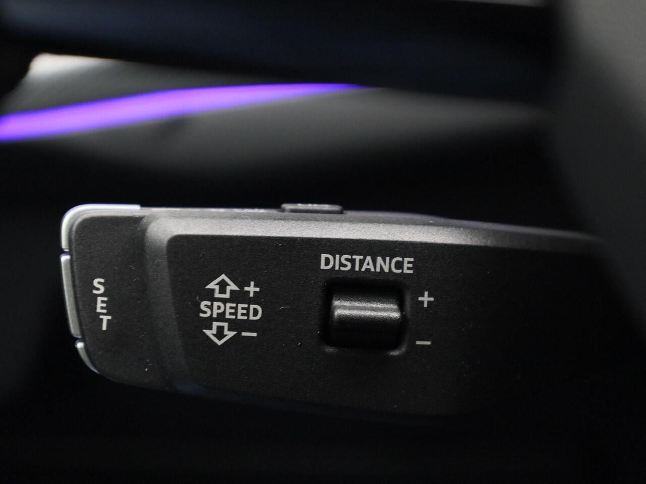 Audi Q3 Sportback 1.5 e-hybrid 272PK S-tronic S Line · Camera · Stoelverwarming · Tech Plus · Garantie t/m 27-10-2027 of 100.000km