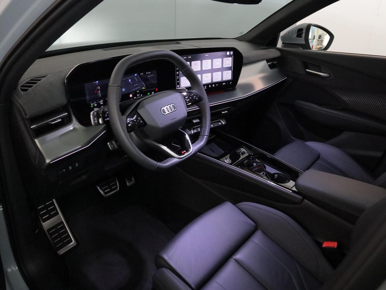 Audi Q3 1.5 e-hybrid S edition 272PK | 4jr garantie | S-line in & Exterieur | Blindspot | MMI plus | Achteruitrijcamera |