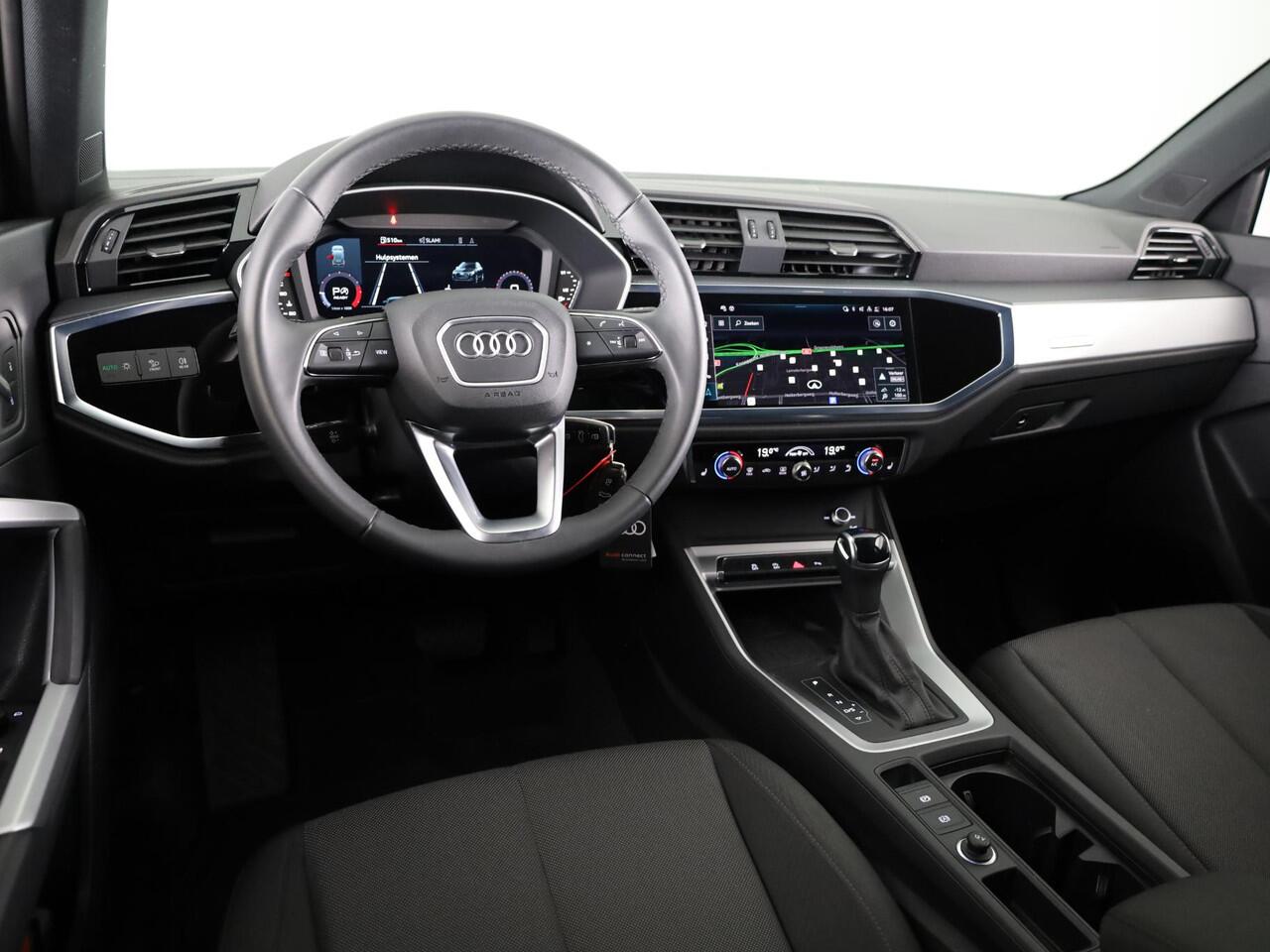 Audi Q3 35 TFSI Advanced Edition 150 pk S-tronic | Private lease vanaf ¤627,- | Navigatie | Gratis Winterset | Achteruitrijcamera | LED koplampen | Stoelverwarming |