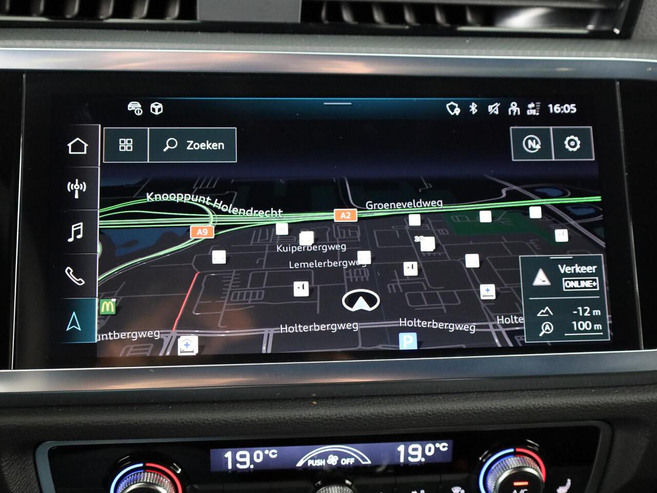 Audi Q3 35 TFSI Advanced Edition 150 pk S-tronic | Verlengde garantie | Navigatie | Gratis Winterset | Achteruitrijcamera | LED koplampen | Stoelverwarming |