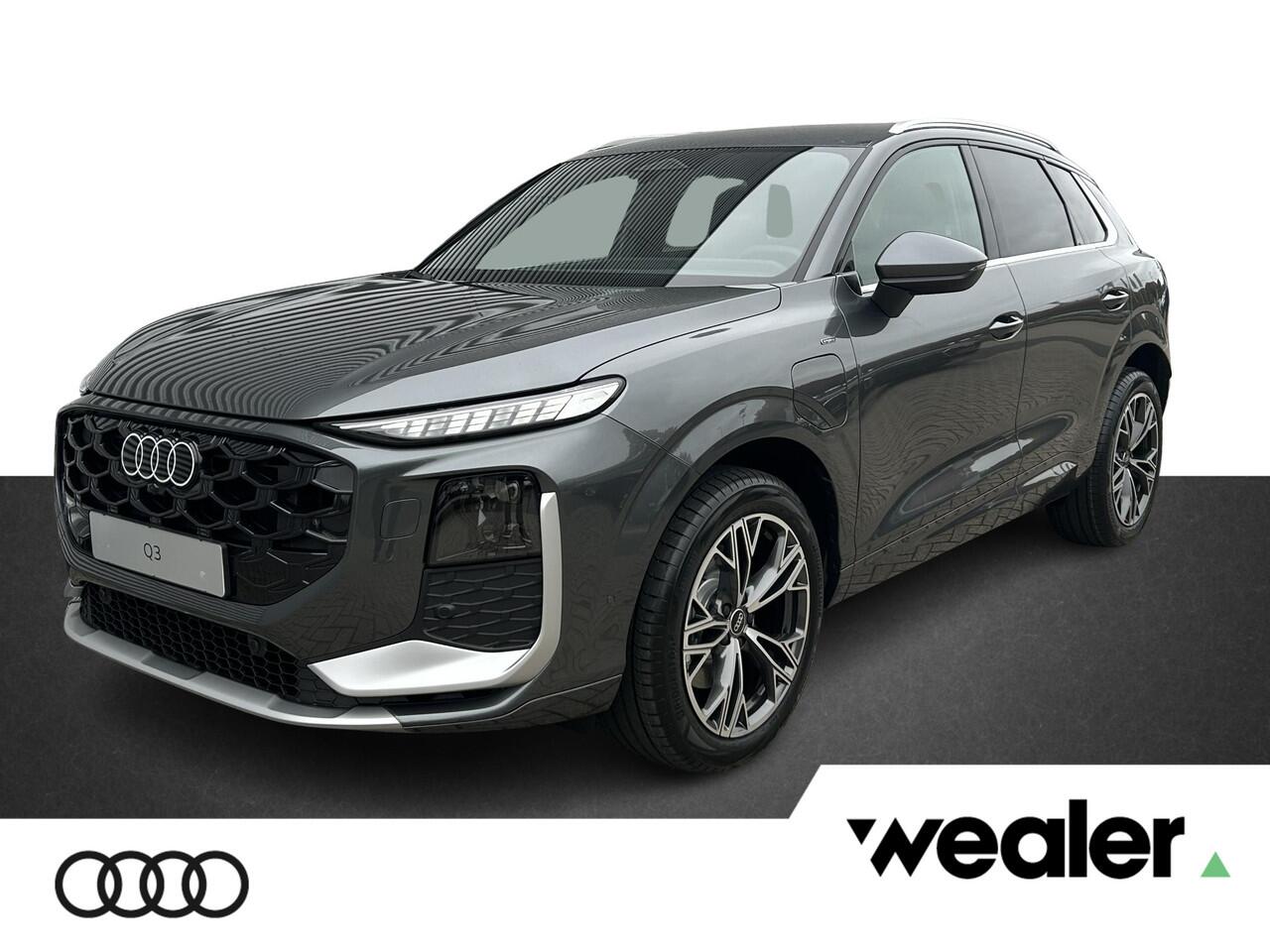 Audi Q3 S edition e-hybrid 200 kW / 272 PK Hatchback 6 ver | NIEUW MODEL | Adaptieve Cruise Control | Keyless Entry | Zwart Leder | Stoelverwarming | Camera |
