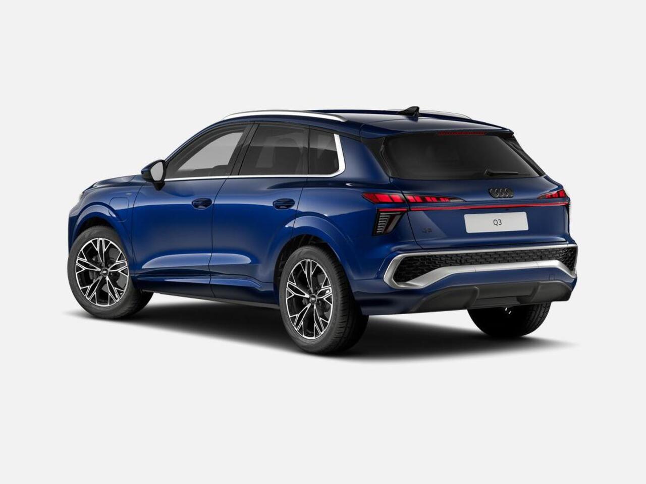 Audi Q3 1.5 TFSI e-hybrid S edition 272 PK · Techniekpakket plus · Privacy glas · S line interieur met sportst.