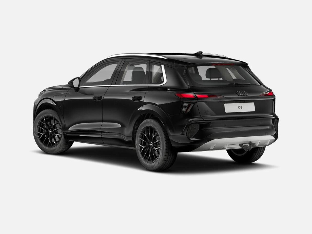 Audi Q3 1.5 200kW e-hybrid Advanced edition 272 PK · Trekhaak elek. wegklapbaar · Verwarmbaar stuurwiel · Exterieur in carrosseriekleur