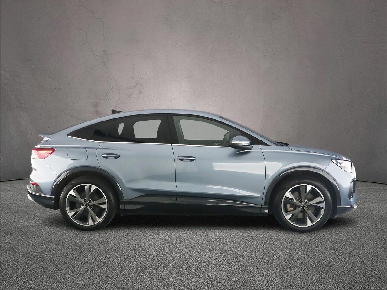 Audi Q4 Sportback e-tron 40 Launch edition Advanced Plus 77 kWh | Warmtepomp | MMI plus | ACC | Camera | Audi Sound | Matrix-led |