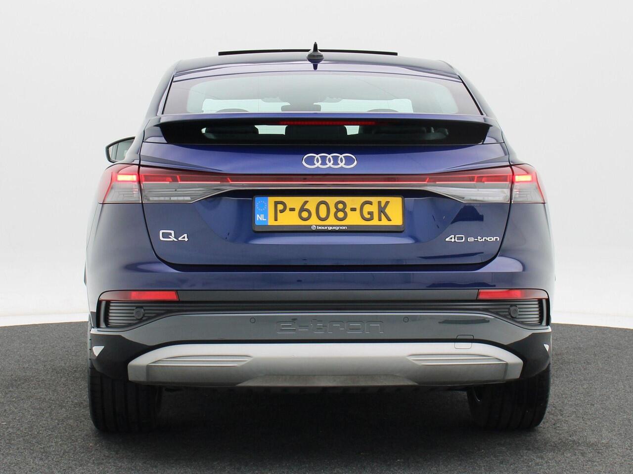 Audi Q4 Sportback e-tron 40 77 kWh 204 Pk Automaat | Panoramadak | Volledig Leder | Virtual Cockpit | Elektrische Achterklep | LED | 19 Inch | 109.106 Km