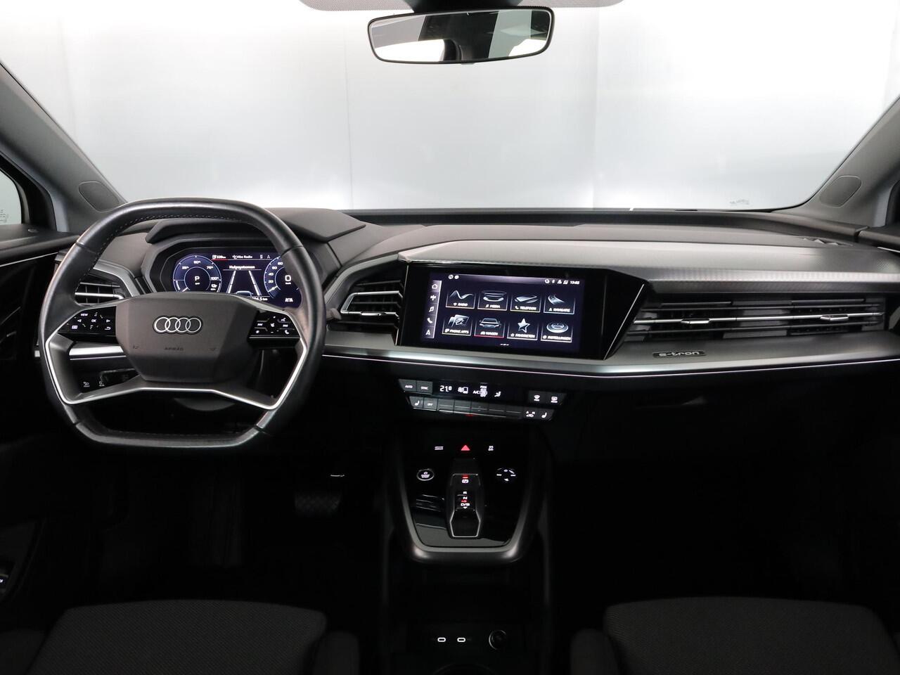 Audi Q4 Sportback e-tron 40 Advanced edition 77 kWh 204 pk | SoH 96% | Navigatie | Parkeersensoren achter | Matrix LED koplampen | Stoelverwarming |