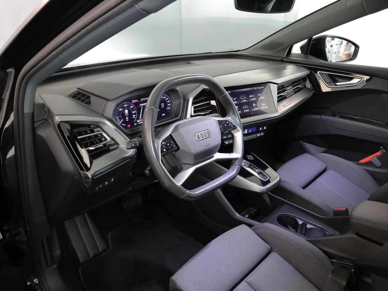 Audi Q4 Sportback e-tron 40 Advanced edition 77 kWh 204 pk | SoH 96% | Navigatie | Parkeersensoren achter | Matrix LED koplampen | Stoelverwarming |