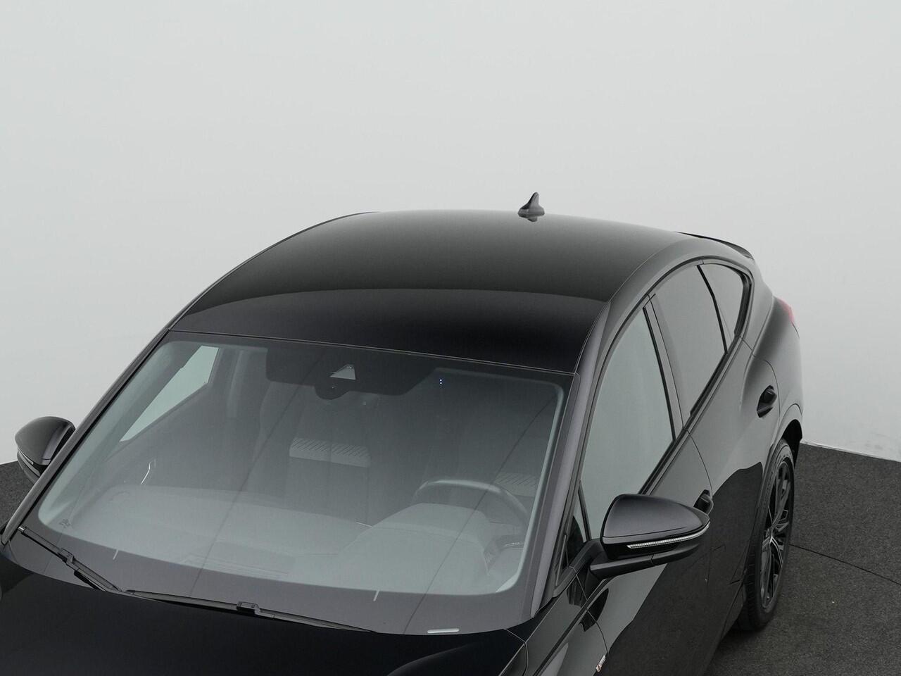 Audi Q4 Sportback e-tron 35 S-Line 55 kWh 170 pk | Matrix LED | Navigatie | Achteruitrijcamera | Stoelverwarming | Adaptive Cruise