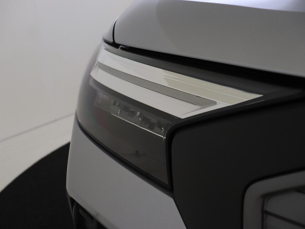 Audi Q4 Sportback e-tron 35 Advanced edition 55 kWh | SoH 90% | Head-up display | Achteruitrijcamera | Adaptieve cruise control | Navigatie Plus | Keyless | Elektrische achterklep | CarPlay |