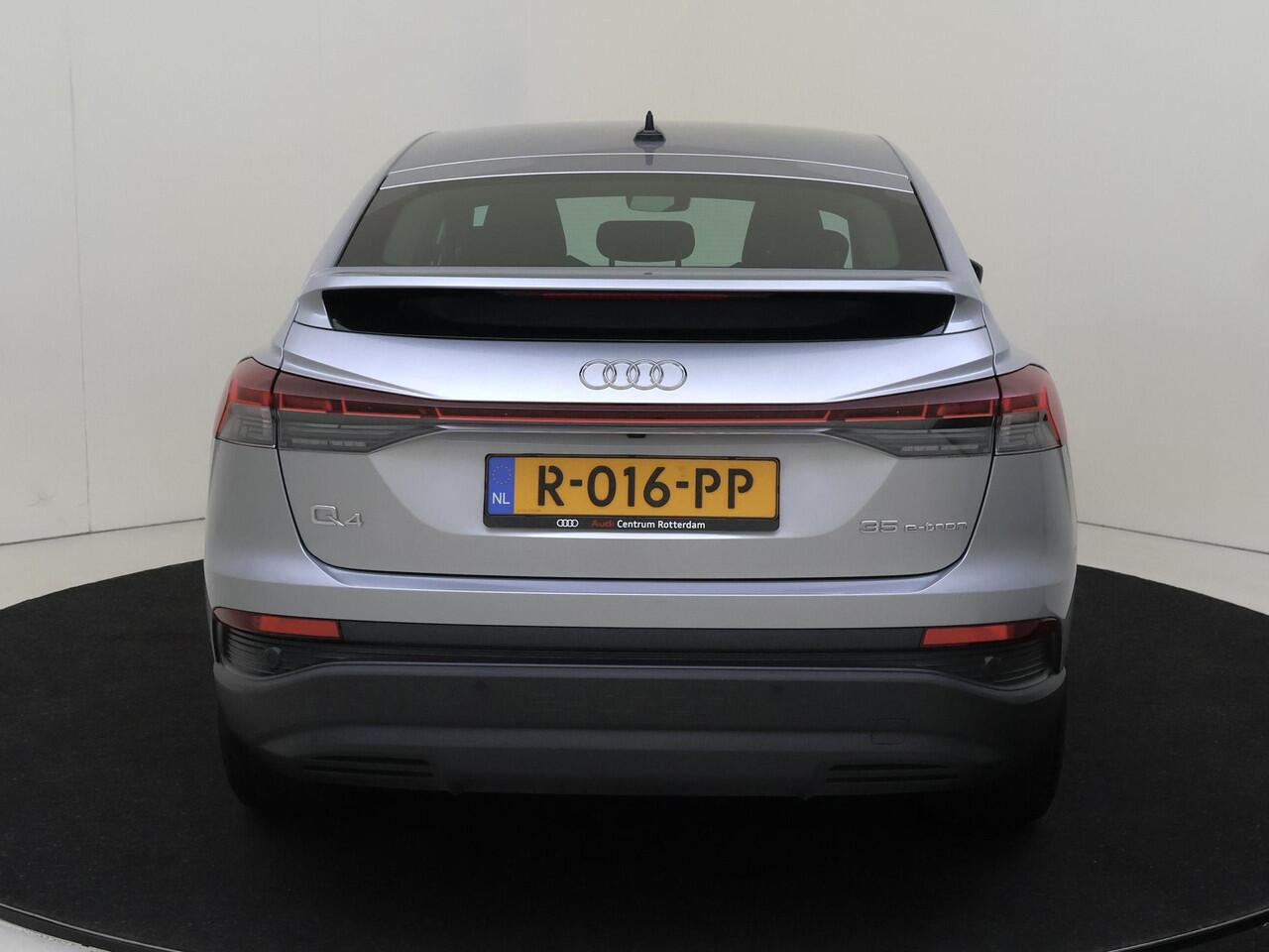 Audi Q4 Sportback e-tron 35 Advanced edition 55 kWh | SoH 90% | Head-up display | Achteruitrijcamera | Adaptieve cruise control | Navigatie Plus | Keyless | Elektrische achterklep | CarPlay |