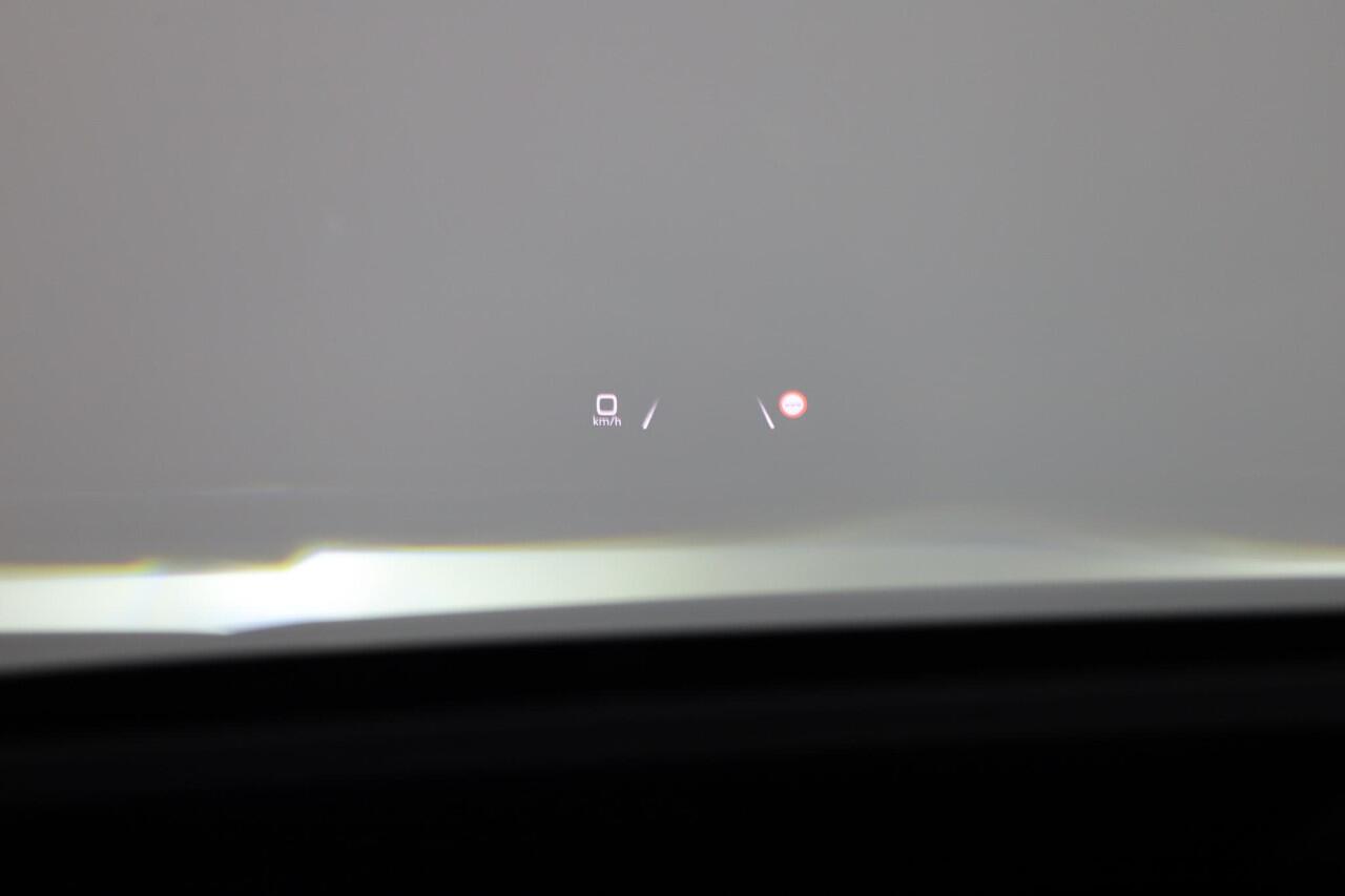 Audi Q4 Sportback e-tron 45 quattro S Edition 82 kWh 286pk | Panoramadak | lederen bekleding | SONOS premium Audio | Parkeercamera|