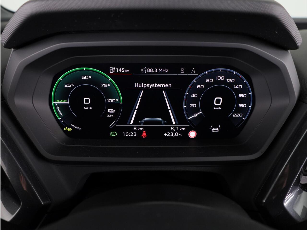 Audi Q4 Sportback e-tron 45 quattro S Edition 82 kWh panoramadak, achteruitrij camera, adaptive cruise control, optiek pakket zwart plus, privacy glass, lichtpakket, spiegelkappen zwart