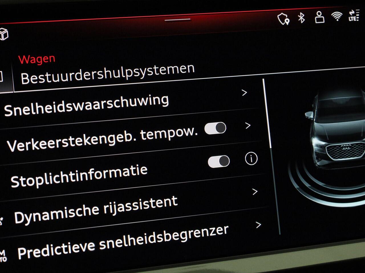 Audi Q4 Sportback e-tron 45 quattro S Edition 82 kWh Assistentiepakket plus · Bekleding Leder/stof · 21 inch LM velgen