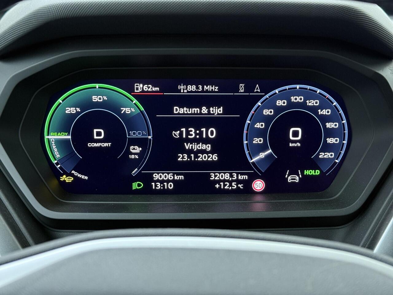 Audi Q4 Sportback e-tron 45 quattro Advanced edition 82 kWh | 286 PK | SoH 96% | Automaat | Multifunctioneel stuurwiel | Panoramadak | Stoelverwarming |