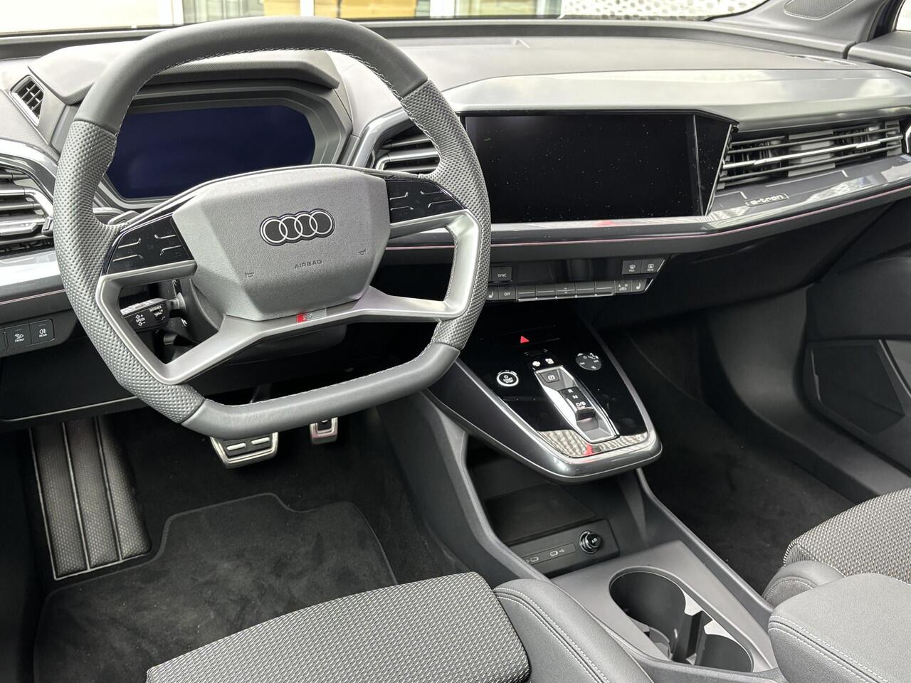 Audi Q4 Sportback e-tron S edition Competition e-tron 45 82 kWh 210 kW / 28