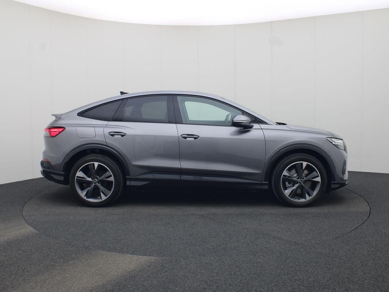 Audi Q4 Sportback e-tron 45 Advanced edition 286 PK Assistentiepakket plus · Klimaatregelingpakket · Privacy glas · MEGA Sale