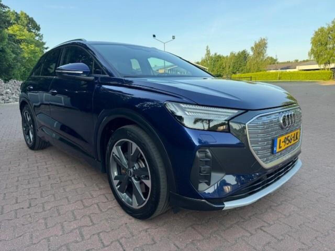 Audi Q4 e-tron 40 LAUNCH EDITION ADVANCED 77KWH CAM/HUP/ACARPLAY/