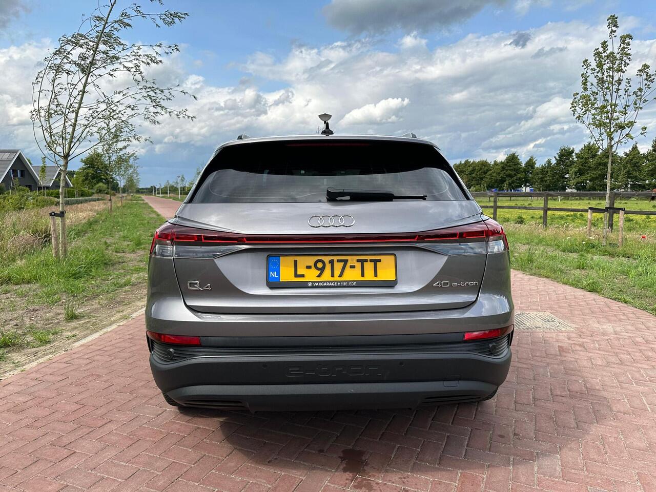 Audi Q4 e-tron 40 Launch edition 77 kWh | Waterpomp | Black Optic | NL-Auto |