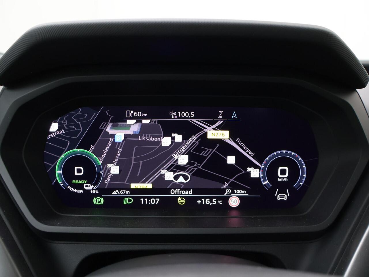 Audi Q4 e-tron 35 Launch edition Advanced Plus 55 kWh | 170 PK | SoH 89% | Panoramadak | Warmtepomp | Matrix LED koplampen | Navigatiesysteem |