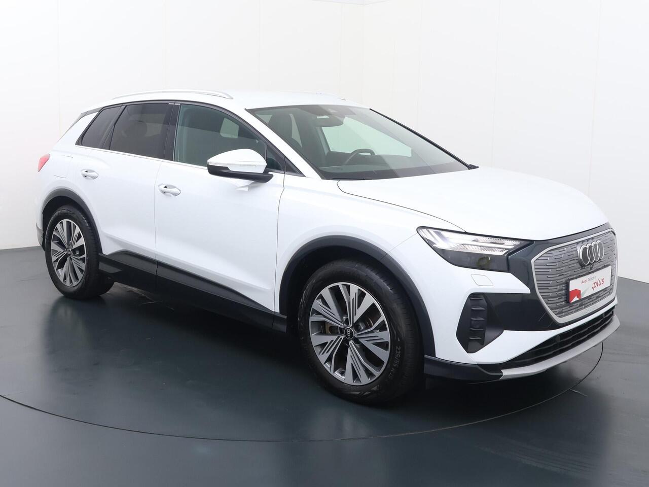 Audi Q4 e-tron 40 Launch edition Advanced 77 kWh | 204 PK | SoH 90% | Trekhaak wegklapbaar | Climate control | Matrix LED koplampen |