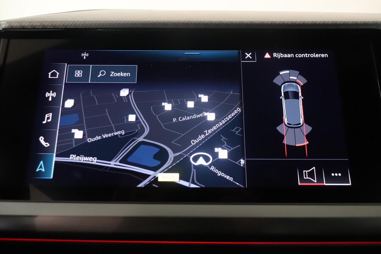 Audi Q4 e-tron 40 Launch edition Advanced 77 kWh | Warmtepomp | Leder bekleding | 20" Lichtmetaal | Parkeersesoren | Navigatie | LED matrix koplampen |