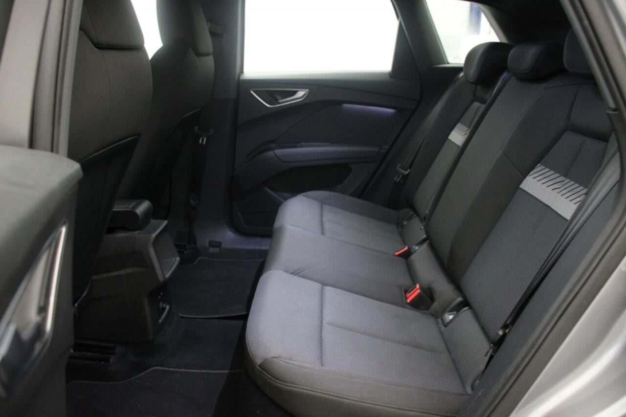 Audi Q4 e-tron 40 Launch edition Advanced 77 kWh - Carplay, Navi, Clima, Cruise, Stoelverw. SOH 89%