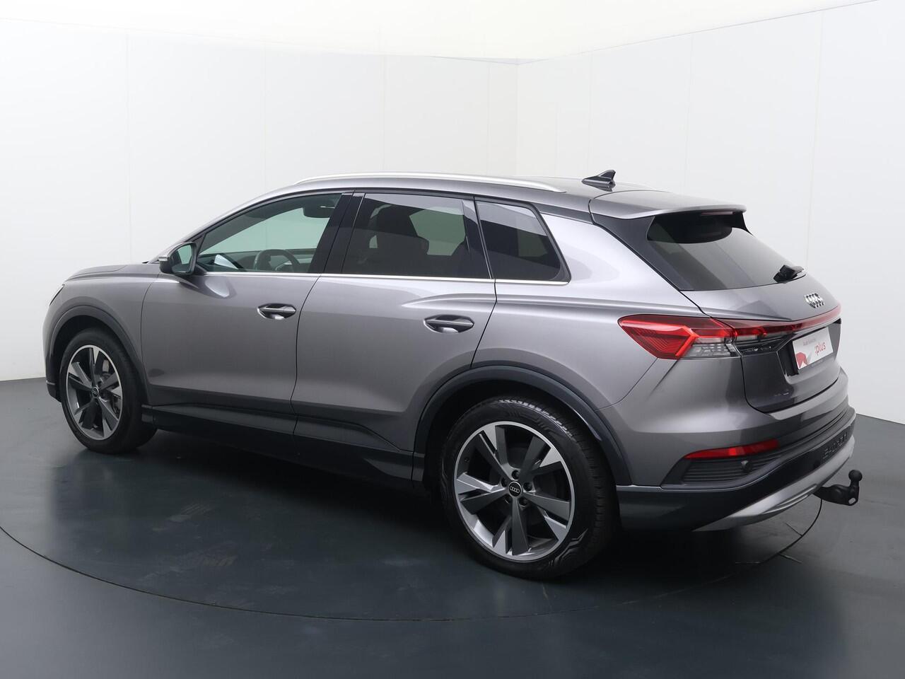 Audi Q4 e-tron 40 Launch edition Advanced Plus 77 kWh | SoH 89% | Wegklapbare trekhaak | Head-up Display | Automatische achterklep |