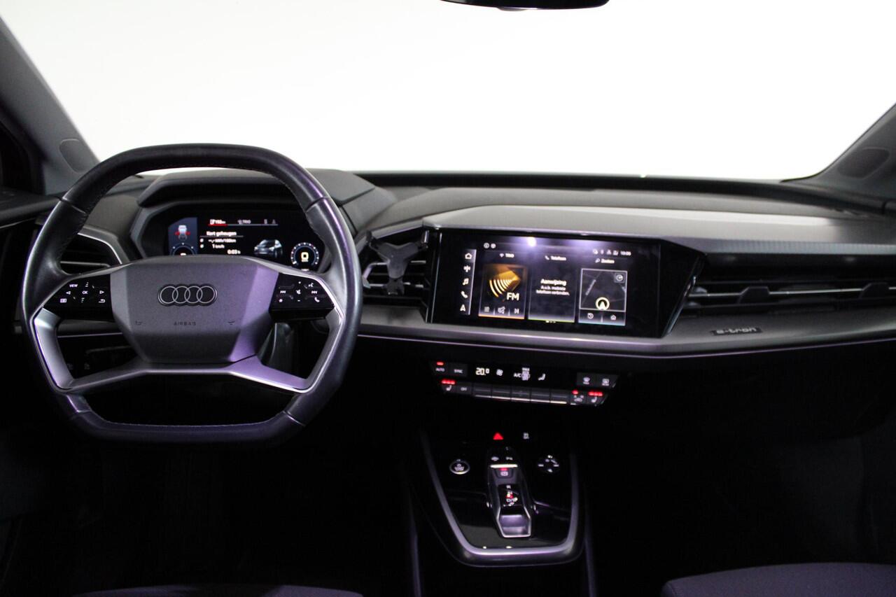 Audi Q4 e-tron 40 Launch edition 77 kWh - SOH 90% - Matrix