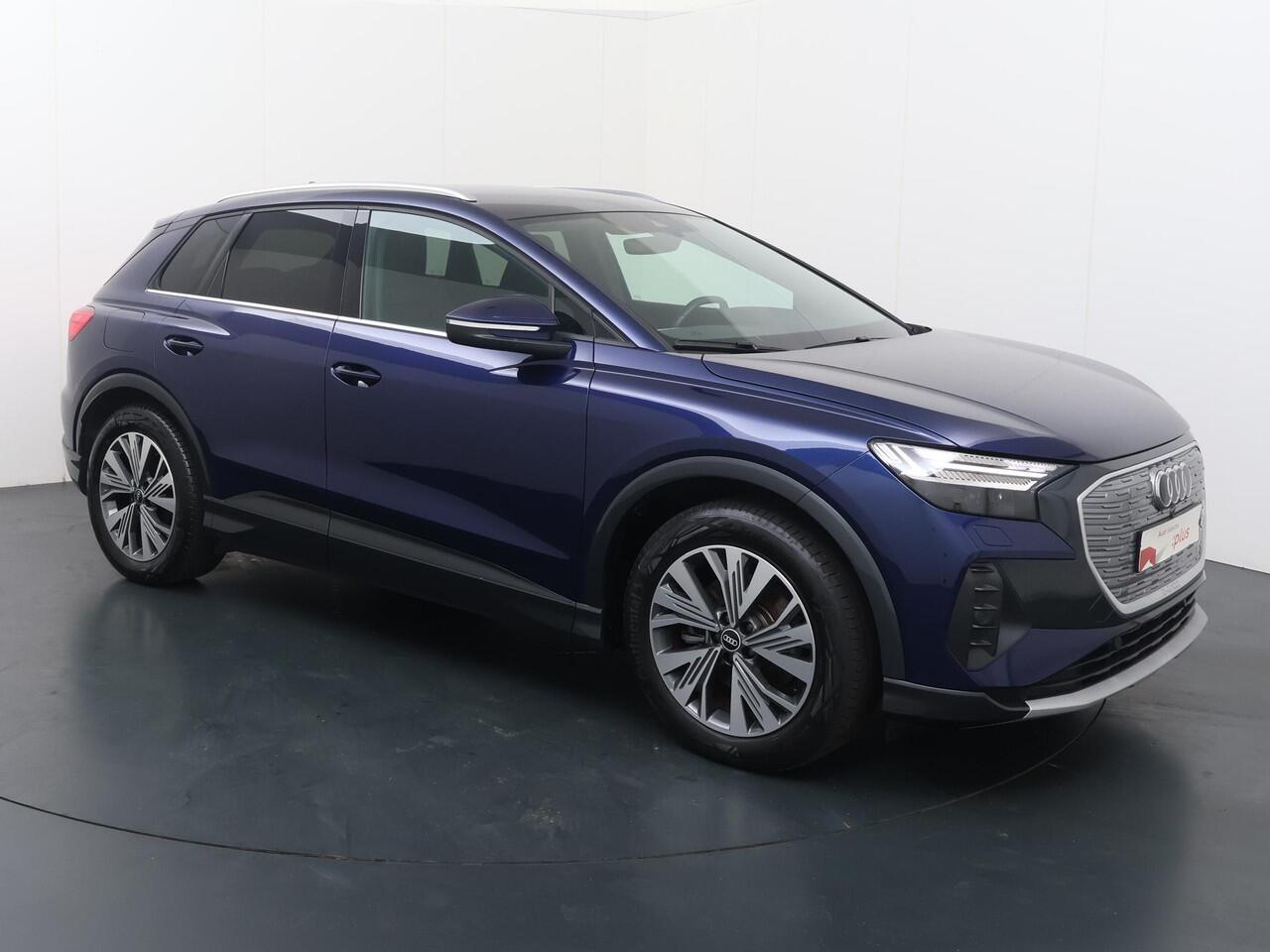 Audi Q4 e-tron 35 Launch edition Advanced 55 kWh | 170 PK | SoH 100% | Matrix LED koplampen | Voorstoelen verwarmd | Cruise control | Navigatiesysteem |