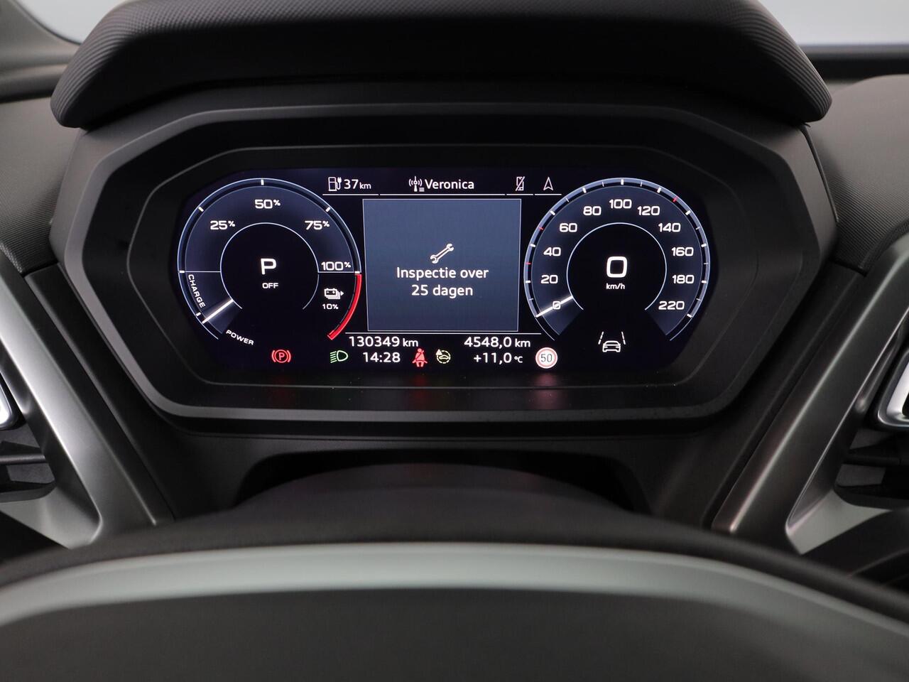 Audi Q4 e-tron 40 Launch edition Advanced Plus 77 kWh 204 pk | SOH 93% | Navigatie | Warmtepomp | Parkeersensoren | Achteruitrijcamera | Matrix LED koplampen | Stoelverwarming |