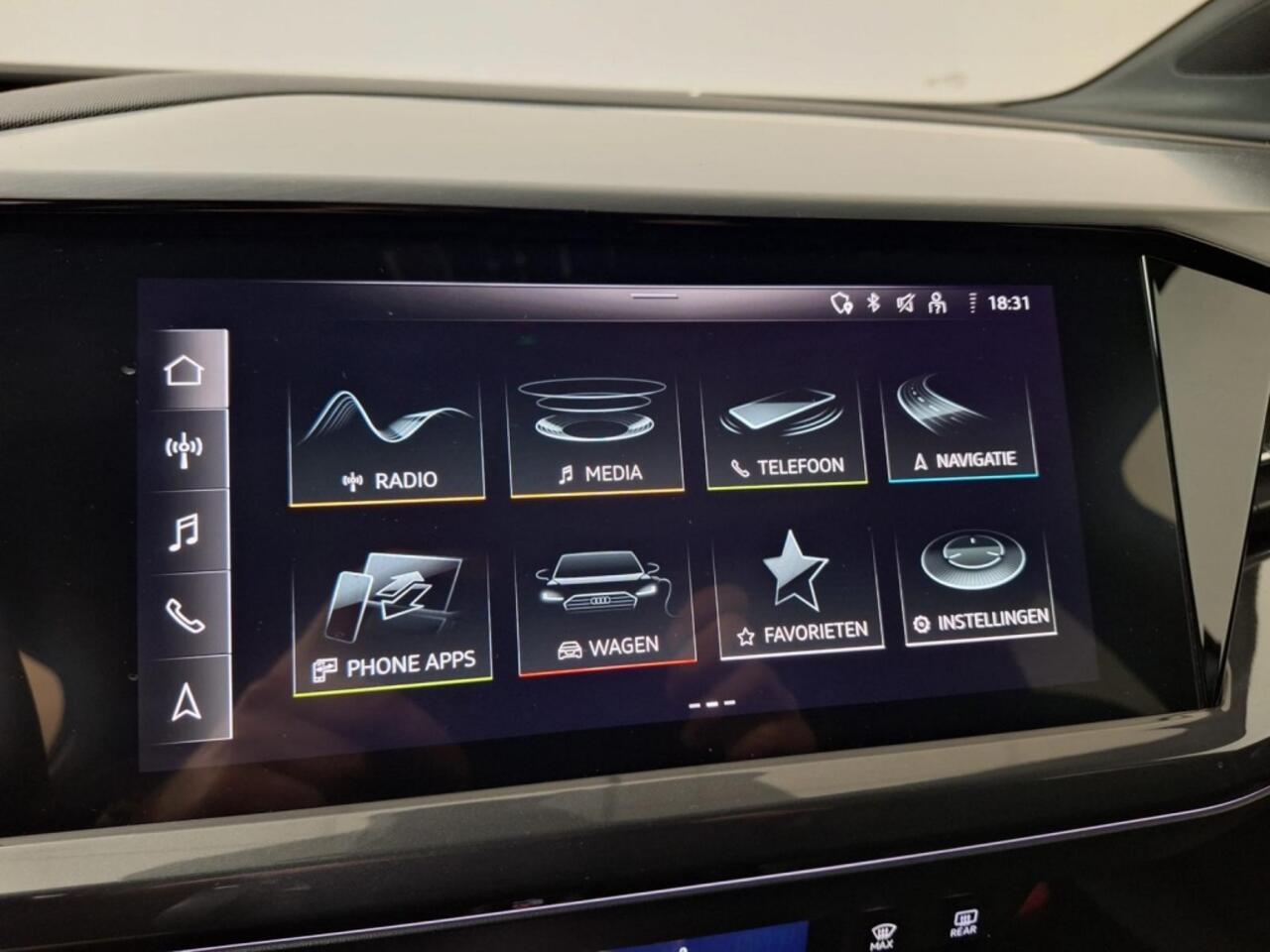 Audi Q4 e-tron 40 S-line