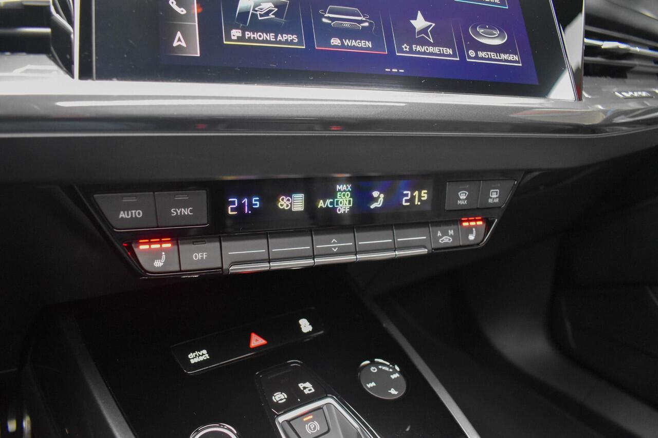 Audi Q4 e-tron 40 Competition 77 kWh S-Line Pano Matrix Sportstoel Camera ACC