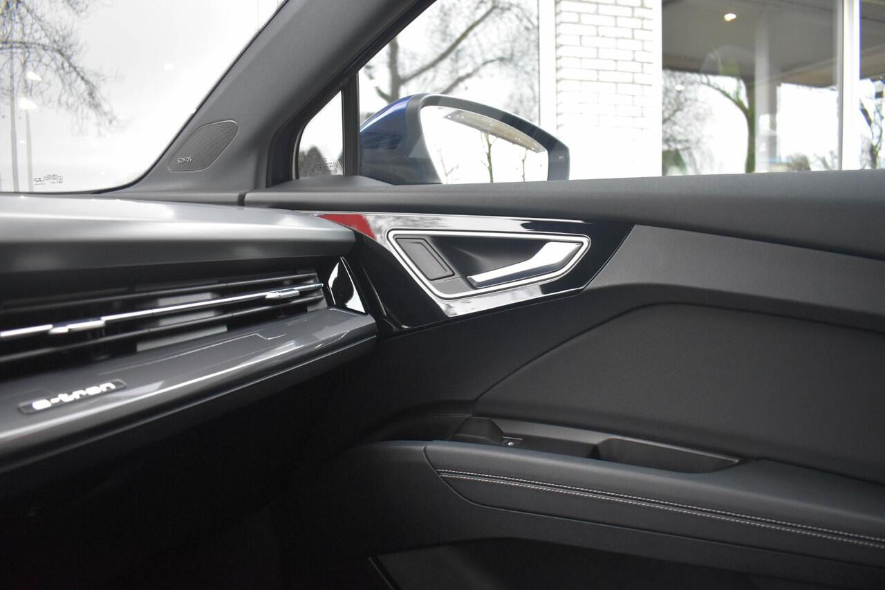 Audi Q4 e-tron 40 Competition 77 kWh S-Line Pano Matrix Sportstoel Camera ACC