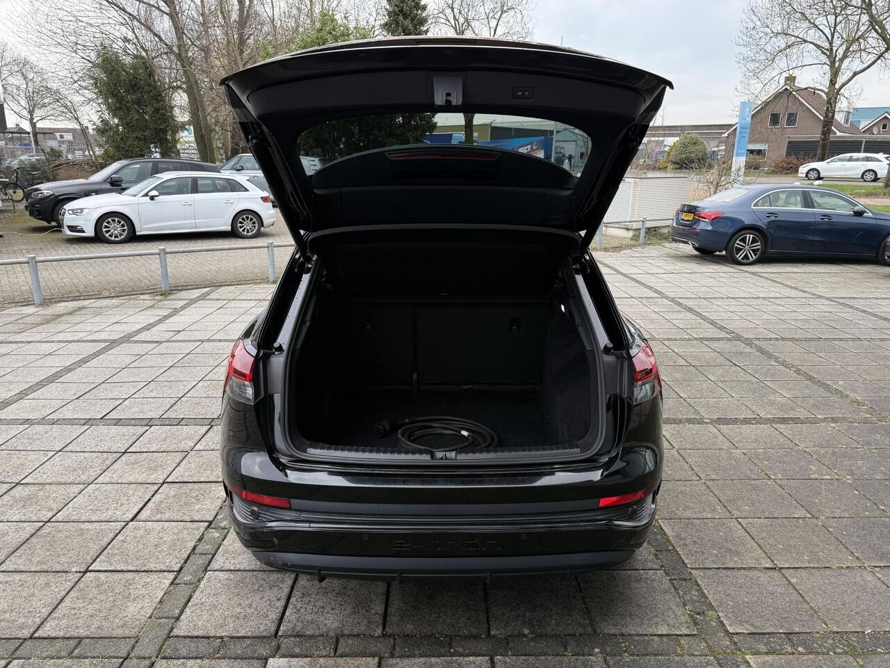 Audi Q4 e-tron Aut. 40 S-Line Competition 77 kWh | SoH 91% | Navi | Panorama | Virtual Cockpit |