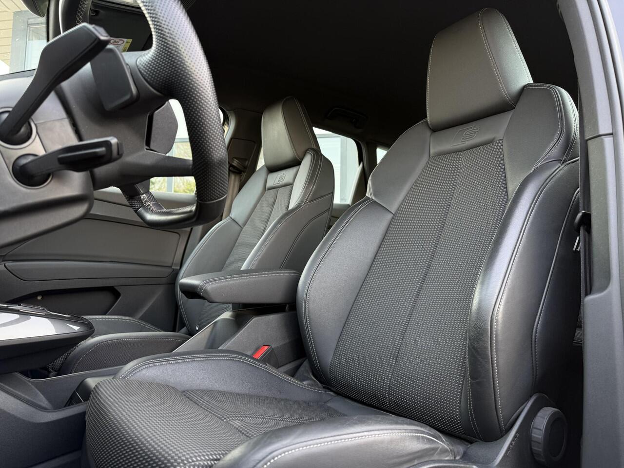 Audi Q4 e-tron Aut. 40 S-Line Competition 77 kWh | SoH 92% | Navi | Camera | Stoel Verwarming |