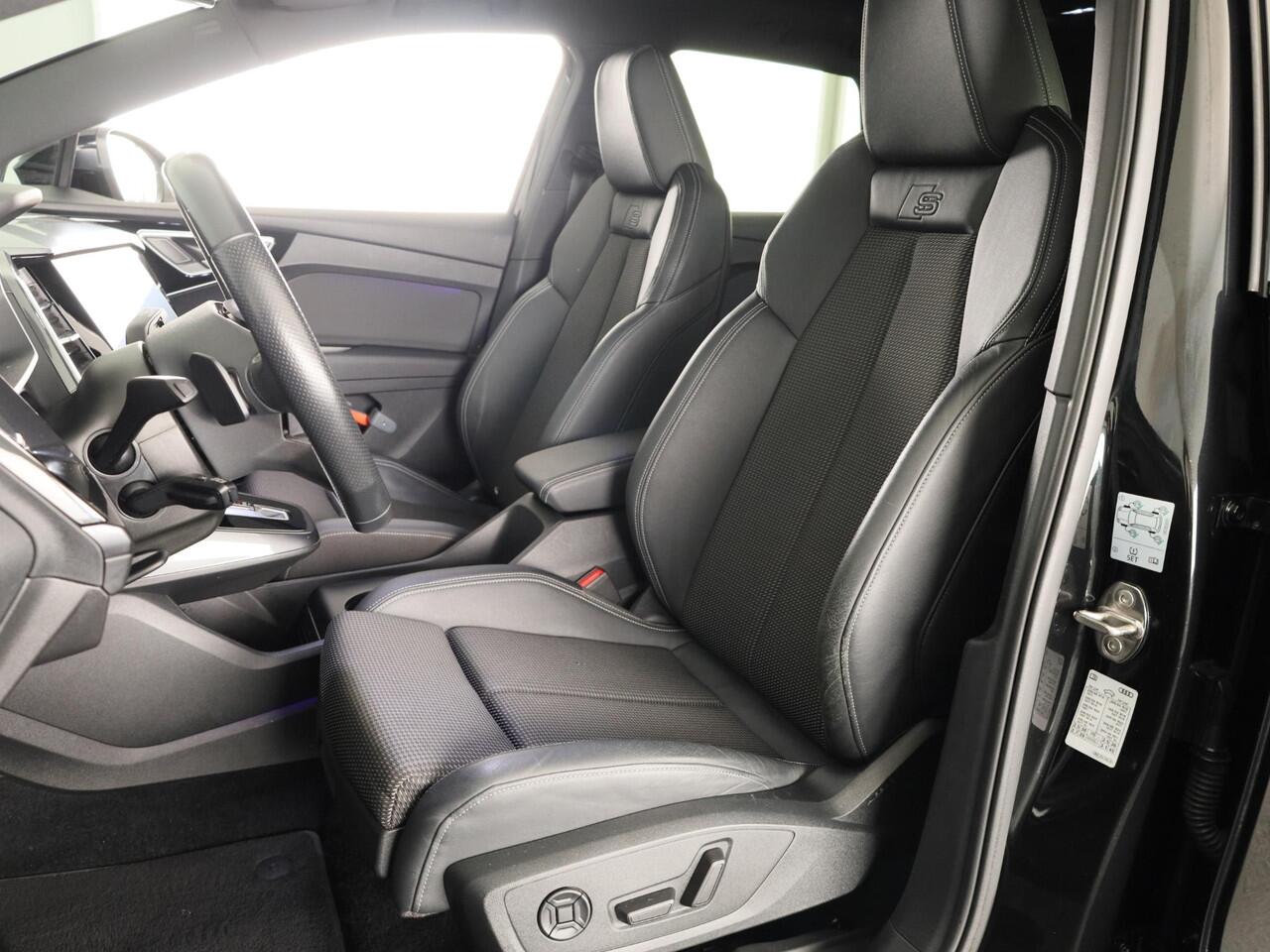 Audi Q4 e-tron 40 Launch edition S Competition 77 kWh 204pk | SoH 93% | Panoramadak | Head-up Display | Navigatie | Stoelverwarming