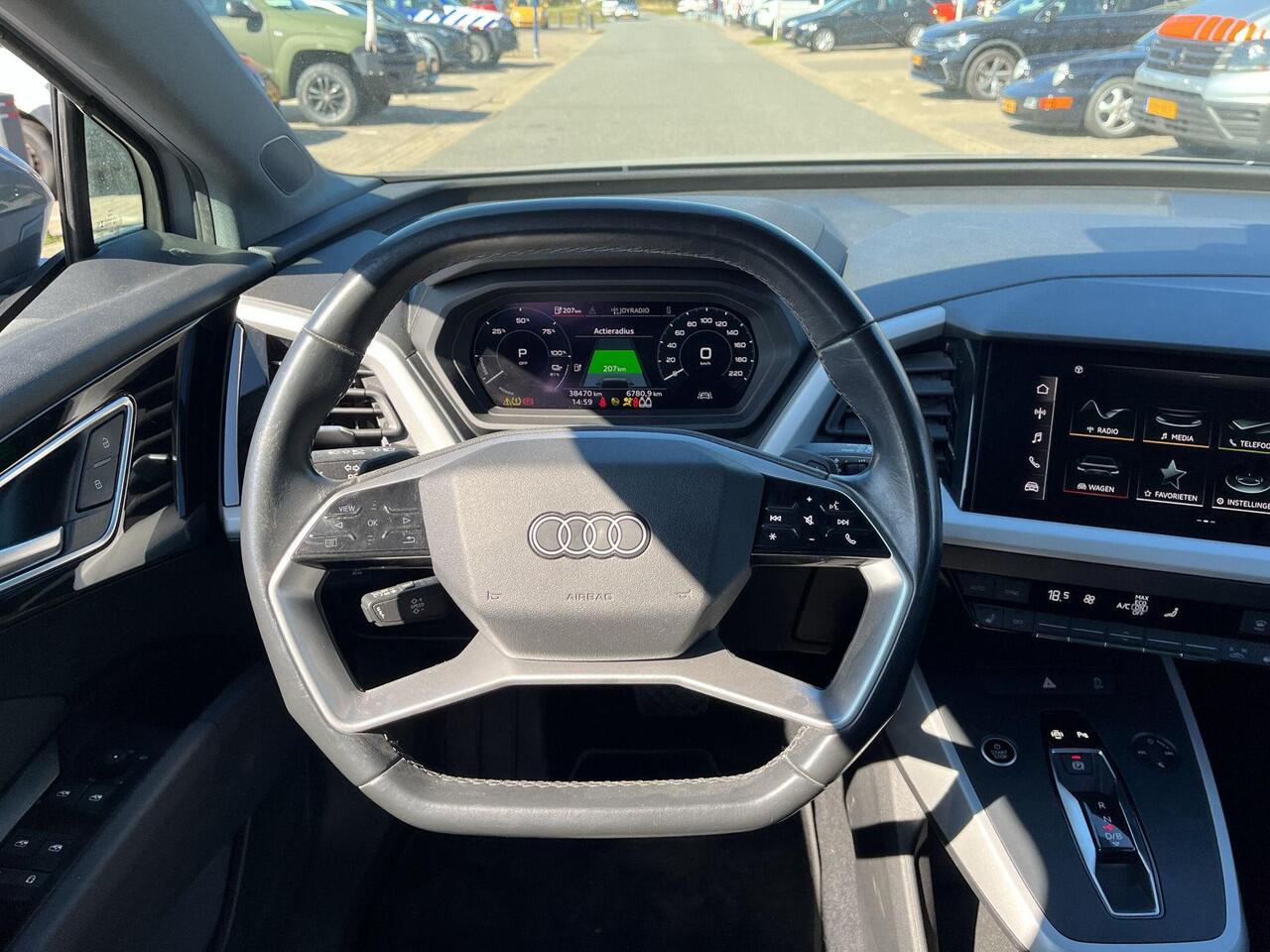 Audi Q4 e-tron 35 170Pk 55 kWh | 170 pk | Clima | PDC |