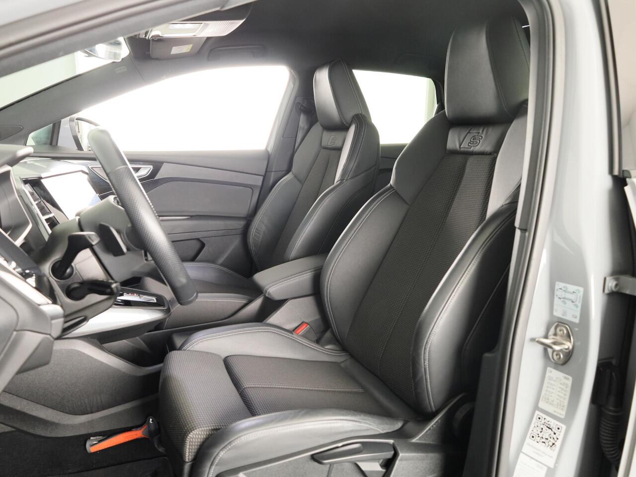 Audi Q4 e-tron 40 Launch edition S Competition 77 kWh 204 pk | SoH 97% | Navigatie | Warmtepomp | Parkeersensoren | Achteruitrijcamera | Stoelverwarming | S-Line |