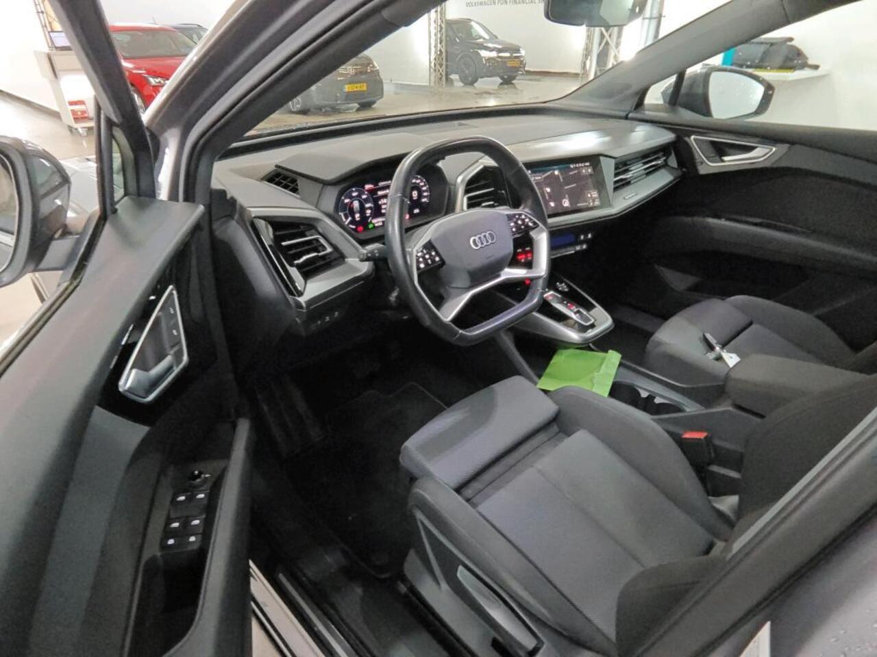 Audi Q4 e-tron 40 77KWH Launch Edition Advanced TREKHAAK/ACARPLAY/FABRIEKSGARANTIE