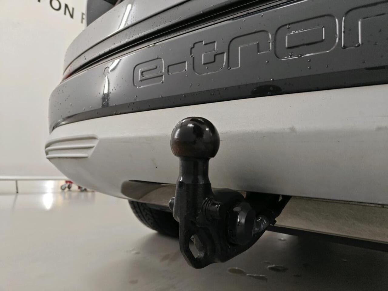 Audi Q4 e-tron 40 77KWH Launch Edition Advanced TREKHAAK/ACARPLAY/FABRIEKSGARANTIE