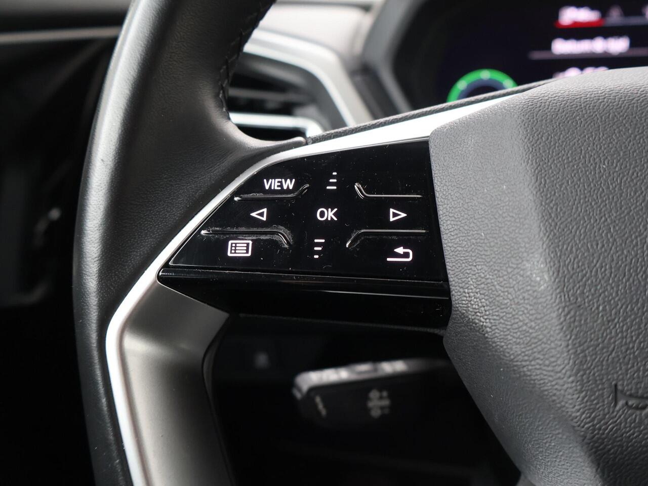 Audi Q4 e-tron 35 Launch edition 55 kWh | 170 PK | SoH 90% | Navigatiesysteem | Lederen bekleiding | 19" LM velgen | LED koplampen |