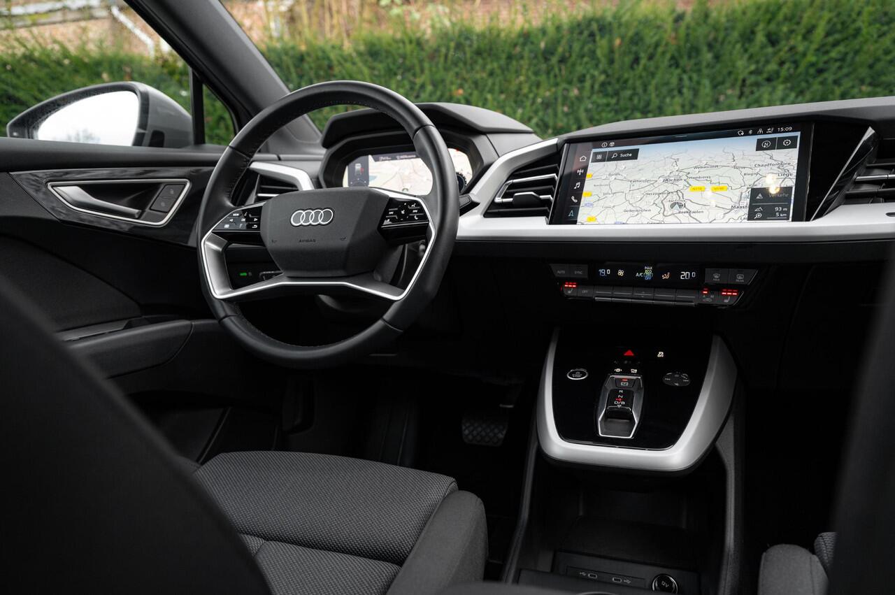 Audi Q4 e-tron 40 Advanced 77 kWh 204pk | 1e Eig. | ACC | Matrix | Dynamic Pakket | Camera