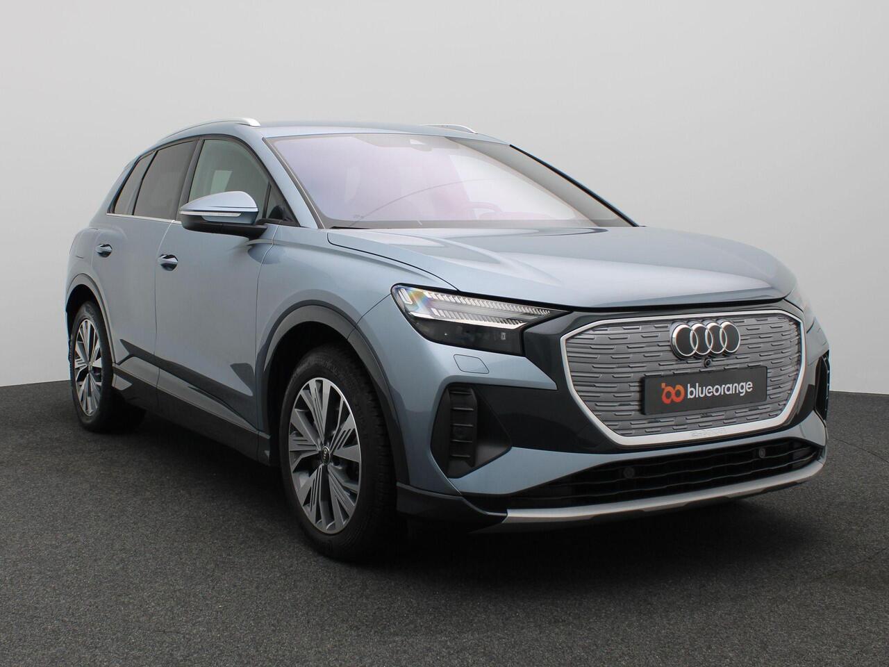 Audi Q4 e-tron 40 Launch edition Advanced 77 kWh 204PK Aut. SOH 95%, Warmtepomp, Dynamic Chassis, Adaptieve Cruise, Elektr. Achterklep, Clima, Matrix LED-Verlichting, 19" LM Velgen