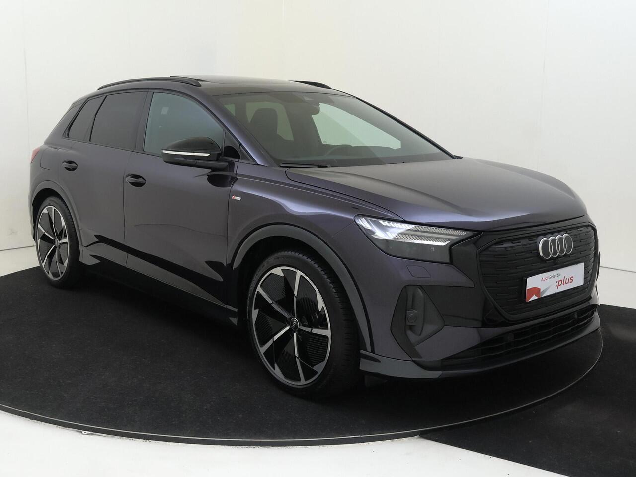 Audi Q4 e-tron 35 S edition 55 kWh | Panoramadak | SONOS audio | Achteruitrijcamera | Adaptieve cruise control | LED matrix verlichting | Dodehoek detectie | Keyless | Navigatie | Stoelverwarming |