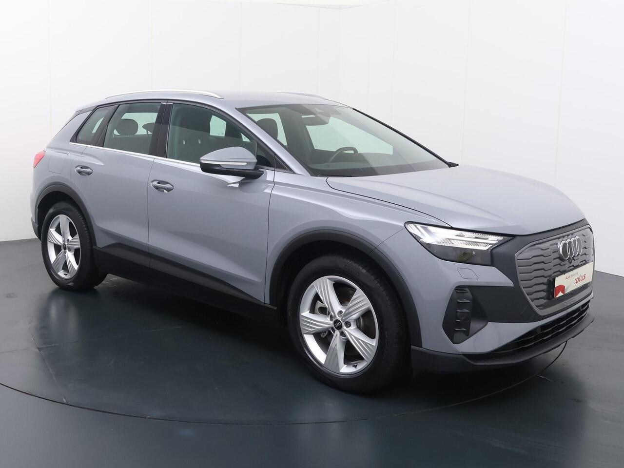 Audi Q4 e-tron 40 Edition 77 kWh | 204 PK | SoH 95% | Matrix LED koplampen | Cruise control | Voorstoelen verwarmd |